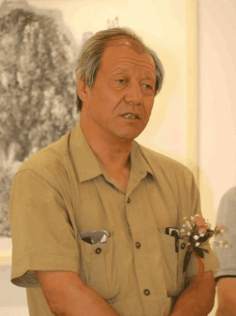 张一雁